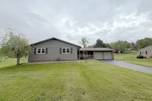 2431 Pleasant Valley Rd NE, New Philadelphia, OH 44663 - Photo 29