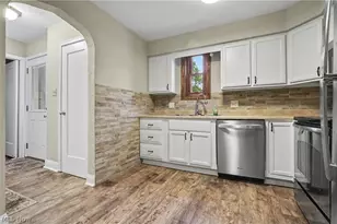 116 Melbourne Ave, Akron, OH 44313 - Photo 9