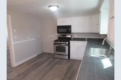 9295 Dorothy Drive, Streetsboro, OH 44241 - Photo 5
