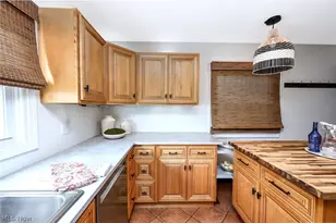1115 21st St NE, Canton, OH 44714 - Photo 9