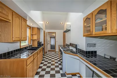 3957 Grafton Road, Brunswick, OH 44212 - Photo 9