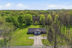 11318 Mantua Center Rd, Mantua, OH 44255 - Photo 3
