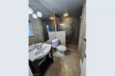 2452 Bromley Road, University Heights, OH 44118 - Photo 15