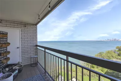 12550 Lake Avenue #1509, Oakwood, OH 44107 - Photo 9