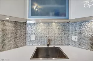 12550 Lake Ave, Oakwood, OH 44107 - Photo 19