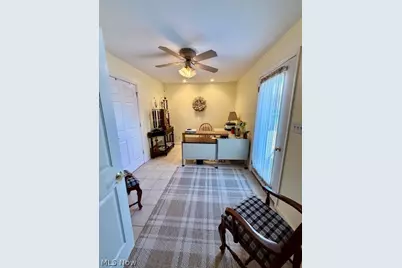 810 Florence Street #D, Belpre, OH 45714 - Photo 11