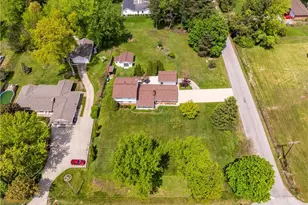 10548 Briar Hill Dr, Kirtland, OH 44094 - Photo 41