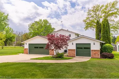 10548 Briar Hill Drive, Kirtland, OH 44094 - Photo 3