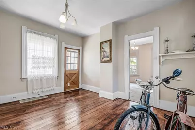 1884 W 47th Street, Loveland, OH 44102 - Photo 3