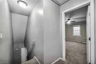 1251 W 70th St, Loveland, OH 44102 - Photo 23