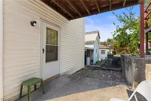 715 N Zane Hwy, Martins Ferry, OH 43935 - Photo 5