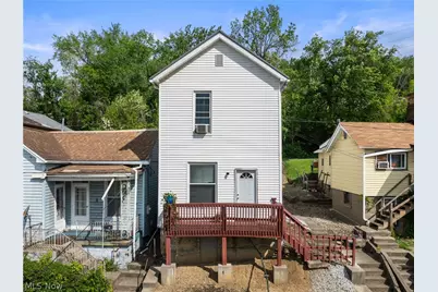 715 N Zane Highway, Martins Ferry, OH 43935 - Photo 1