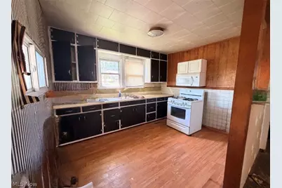 3507 6th Avenue, Parkersburg, WV 26101 - Photo 7