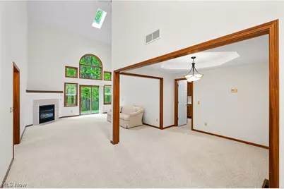22445 Christopher Court, Strongsville, OH 44149 - Photo 5