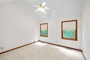 22445 Christopher Ct, Strongsville, OH 44149 - Photo 25
