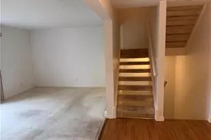 612 Trevitt Cir W, Euclid, OH 44143 - Photo 9