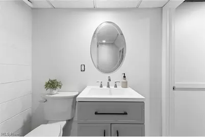 4348 W 202nd Street, Fairview Park, OH 44126 - Photo 43