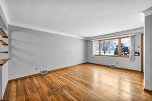3323 Dellwood Dr, Parma, OH 44134 - Photo 7