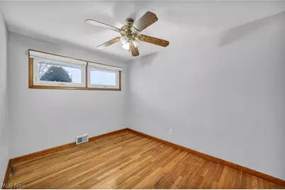 3323 Dellwood Drive, Parma, OH 44134 - Photo 25