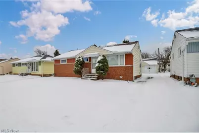 3323 Dellwood Drive, Parma, OH 44134 - Photo 3