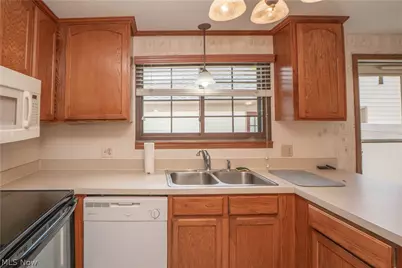 1836 Beechwood Avenue NE, North Canton, OH 44720 - Photo 13