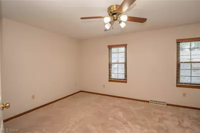 1836 Beechwood Avenue NE, North Canton, OH 44720 - Photo 17