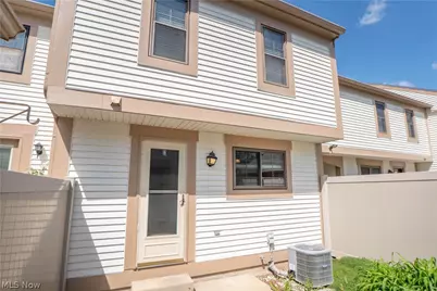 1836 Beechwood Avenue NE, North Canton, OH 44720 - Photo 25