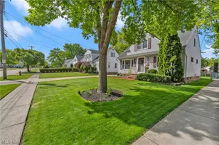 746 N Elmwood Ave, Wickliffe, OH 44092 - Photo 5