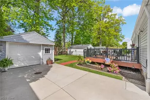 746 N Elmwood Ave, Wickliffe, OH 44092 - Photo 31