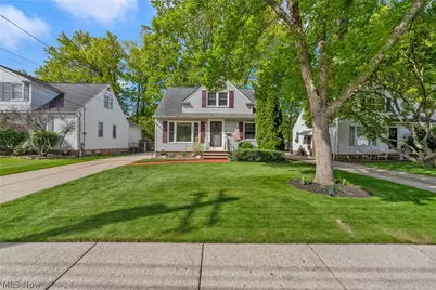 746 N Elmwood Avenue, Wickliffe, OH 44092 - Photo 3
