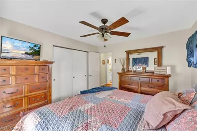 746 N Elmwood Avenue, Wickliffe, OH 44092 - Photo 15