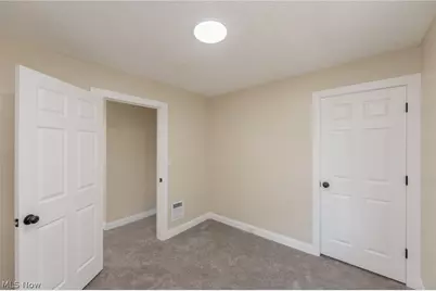 1272 Warren Road, Oakwood, OH 44107 - Photo 27