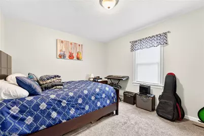6115 Brownfield Drive, Parma, OH 44129 - Photo 9