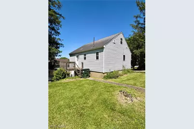 124 E King Street, Zanesville, OH 43701 - Photo 7