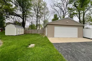 93 Fell Ave, Northfield Village, OH 44067 - Photo 37