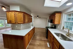 93 Fell Ave, Northfield Village, OH 44067 - Photo 13