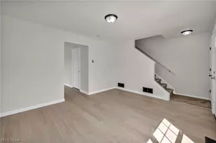 71 Chestnut St, Elyria, OH 44035 - Photo 17