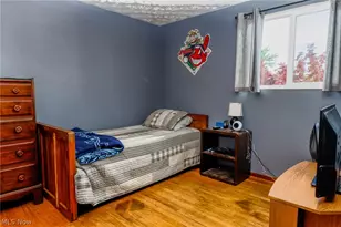 4202 Holl Ave, Sheffield Lake, OH 44054 - Photo 19