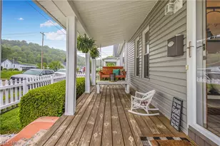 703 6th St, St Marys, WV 26170 - Photo 3