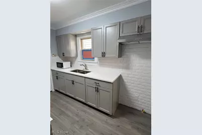 353 Hilton Avenue, Youngstown, OH 44507 - Photo 9