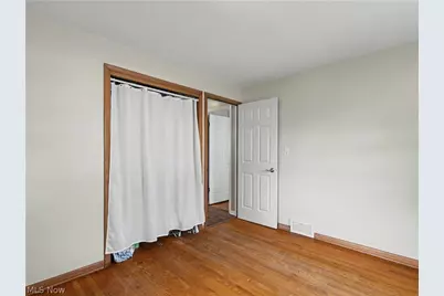 1140 Valley Drive NW, North Canton, OH 44720 - Photo 13