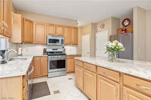 5684 Trystin Tree Dr, Medina, OH 44256 - Photo 11