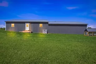 279 Perkins Ln, Washington, WV 26101 - Photo 21