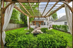 2071 Lakeview Ave, Rocky River, OH 44116 - Photo 41