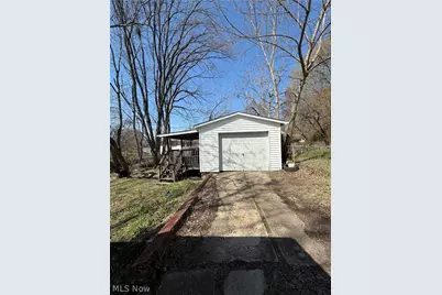 1213 Smithfarm Avenue, Akron, OH 44305 - Photo 5