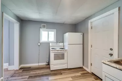 1213 Smithfarm Avenue, Akron, OH 44305 - Photo 15