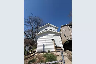 1213 Smithfarm Avenue, Akron, OH 44305 - Photo 1