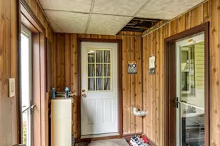 763 Lindsay Ave, Akron, OH 44306 - Photo 17