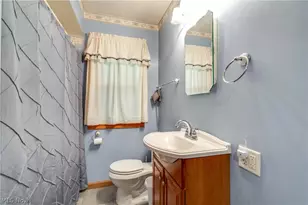 763 Lindsay Ave, Akron, OH 44306 - Photo 15