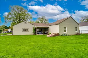 763 Lindsay Ave, Akron, OH 44306 - Photo 19